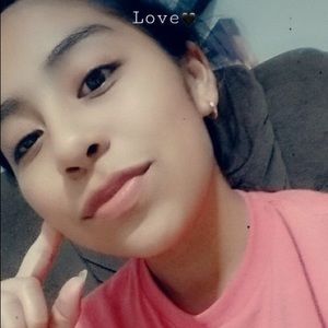 Meet your Posher, Dayanara